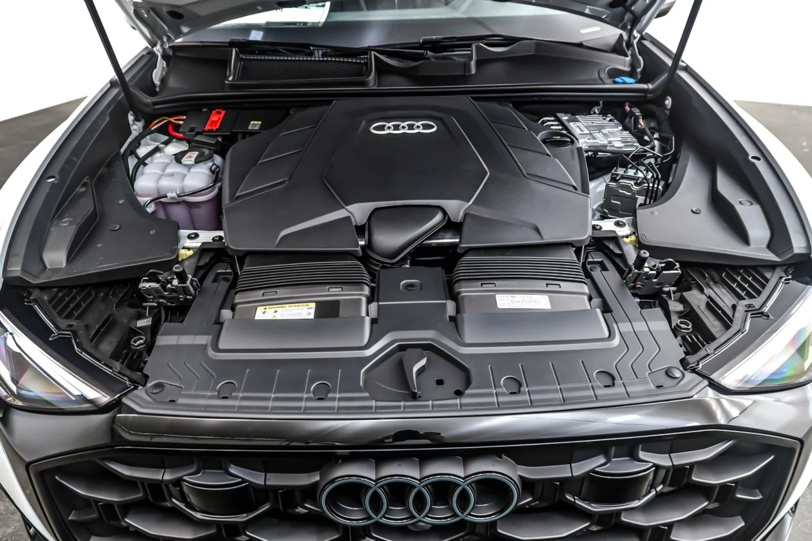 2026 Audi Q8 Premium Plus - Photo 11