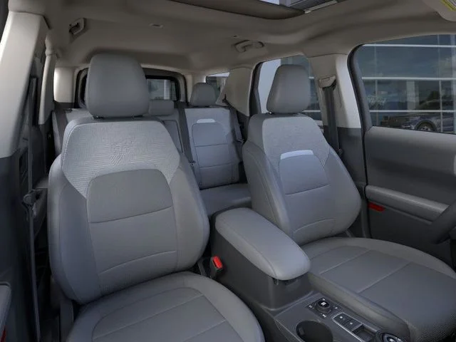 New 2025 Oxford White Ford Badlands® image 10