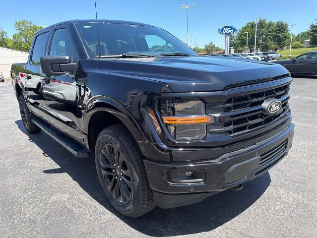 New 2026 Agate Black Metallic Ford XLT image 36