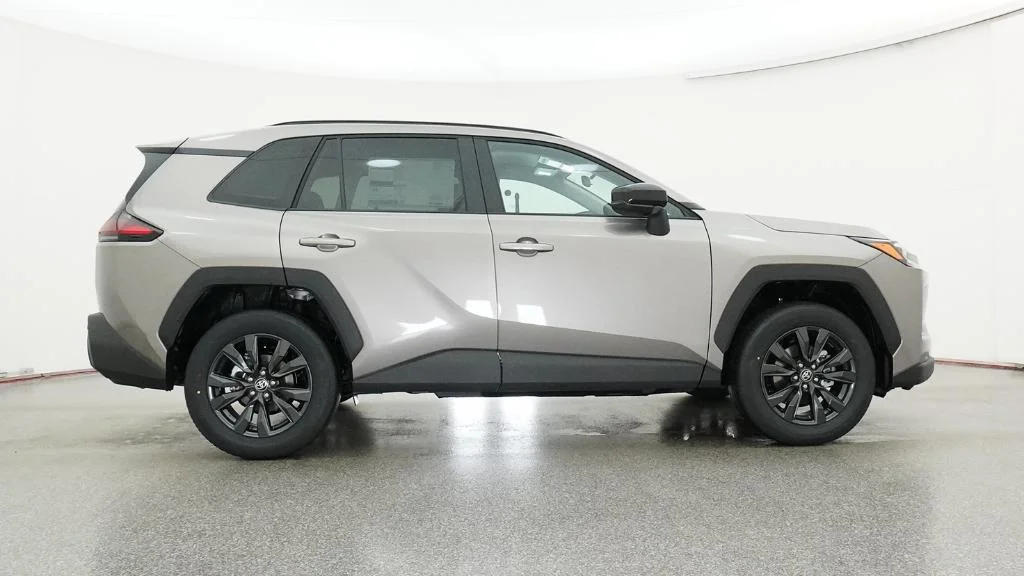 New 2026 Meteor Shower Toyota XLE Premium image 22
