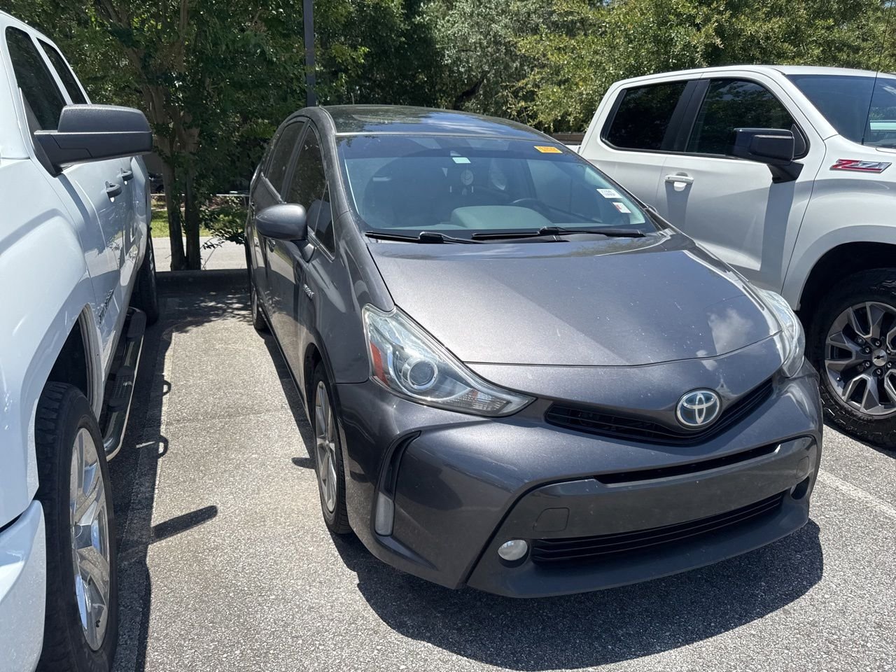Used 2015 Gray Toyota Five image 3