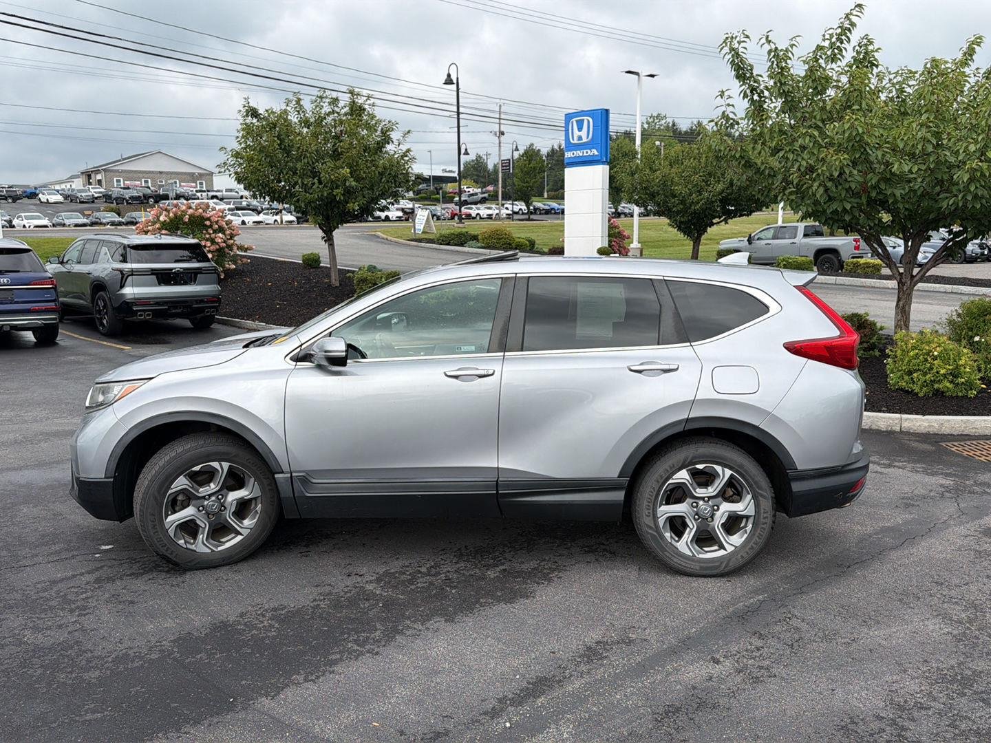 Used 2019 Lunar Silver Metallic Honda EX-L image 4
