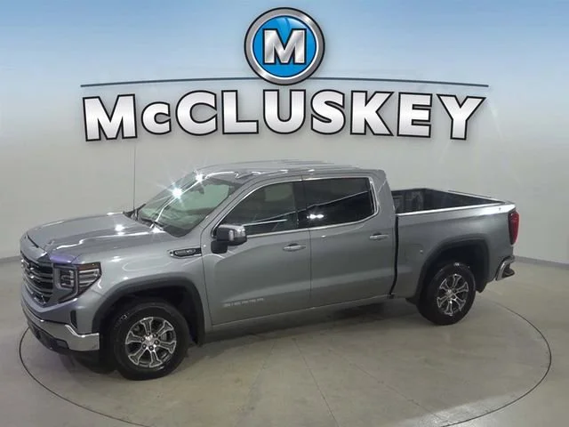 2026 GMC Sierra 4WD Crew Cab Short Box SLT's photo