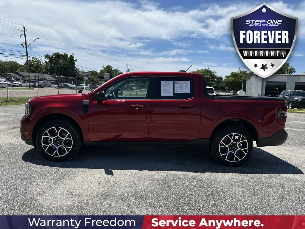 Used 2025 Red Ford Lariat image 4