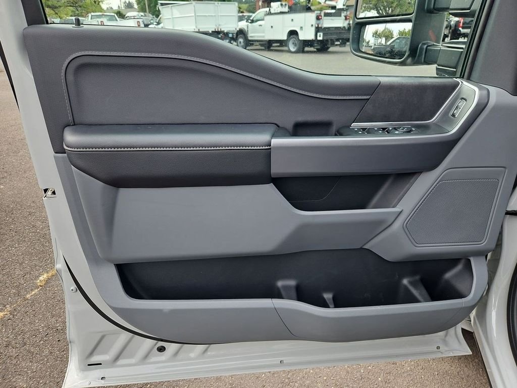 New 2026 Avalanche Ford XLT image 46