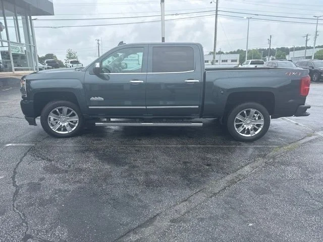Used 2018 Gray Chevrolet High Country image 31