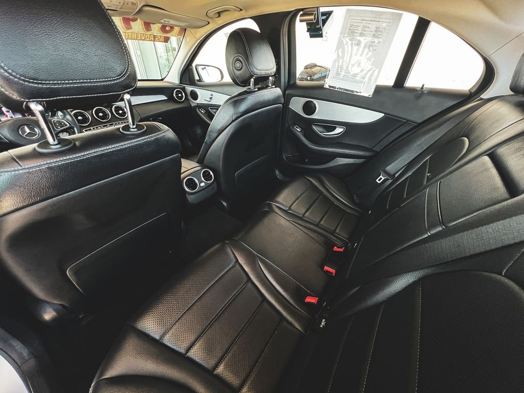 Used 2018 White Mercedes-Benz C 300 image 15