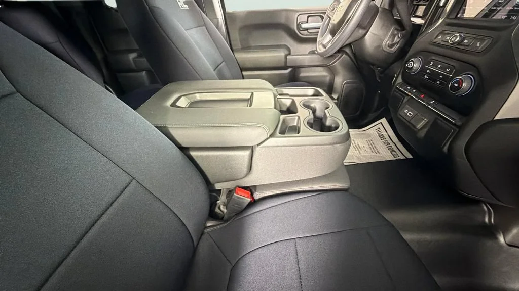 Used 2026 Summit White Chevrolet WT image 36