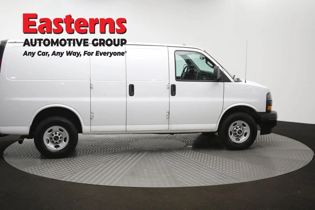 Used 2020 White GMC Work Van image 44