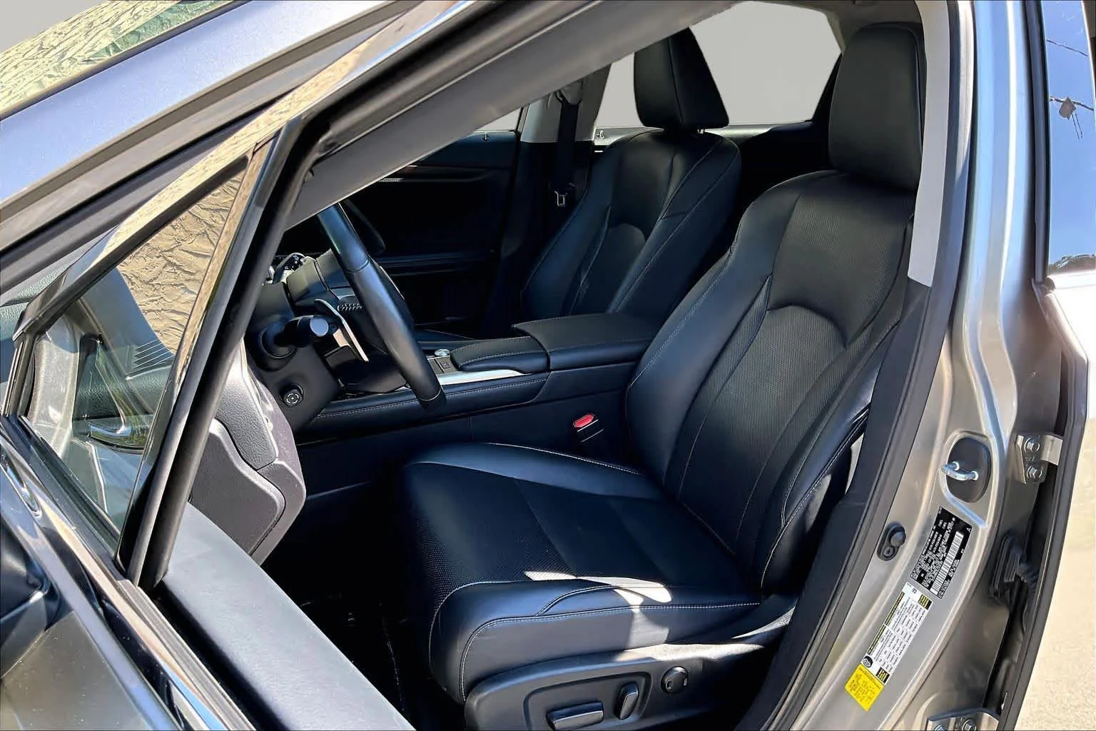 Used 2020 Atomic Silver Lexus  image 15