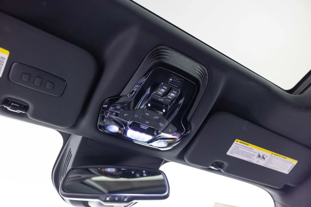 2025 Alfa Romeo Stelvio Base - Photo 29