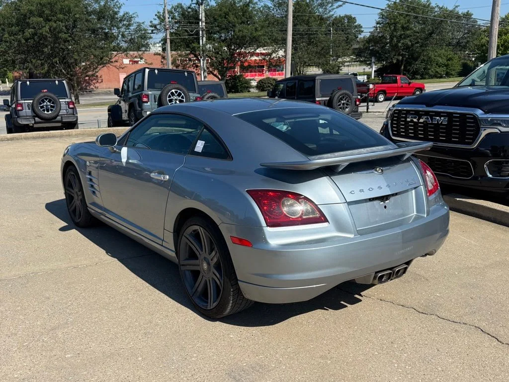 Used 2005  Chrysler SRT6 image 8