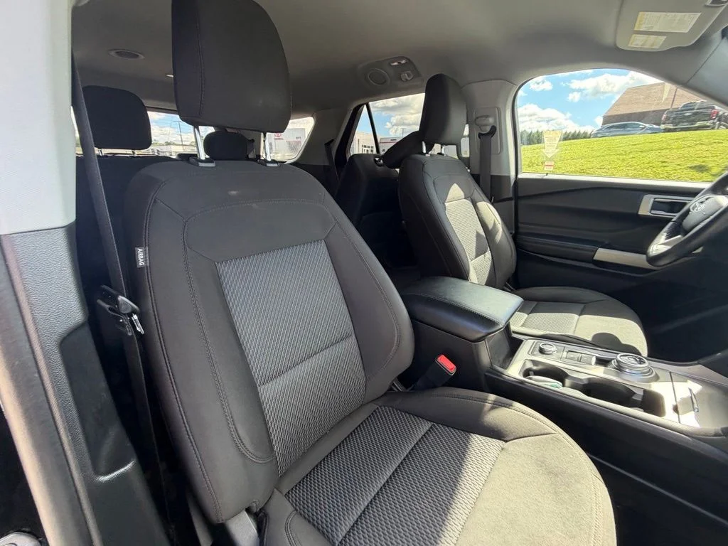 Used 2023 Black Ford XLT image 38