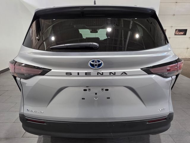 Used 2025 Silver Toyota XLE image 4