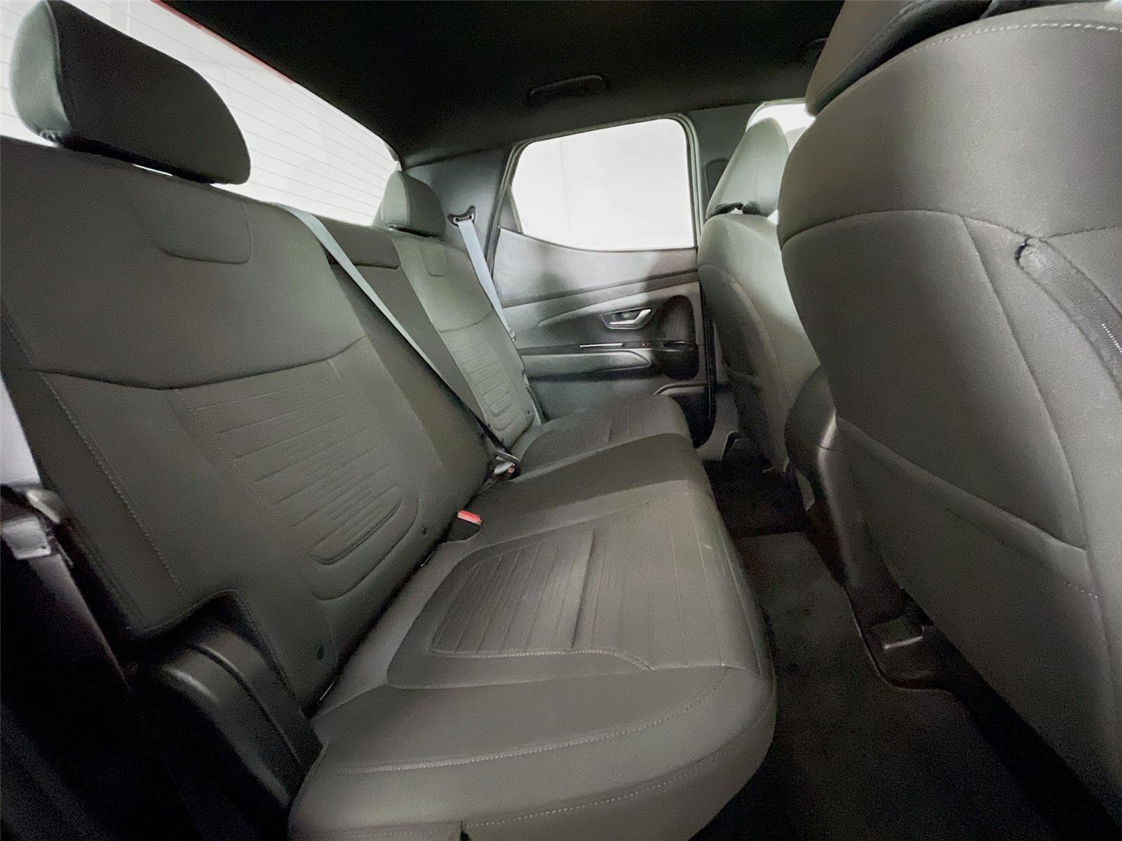Used 2022 Blue Stone Hyundai SEL image 29