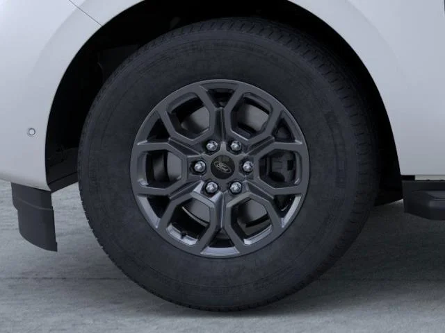 New 2026 Star White Metallic Tri-Coat Ford Active image 33