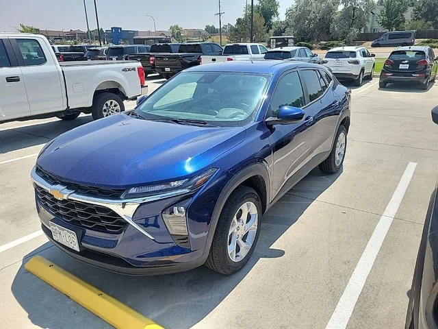 2024 Chevrolet Trax LS
