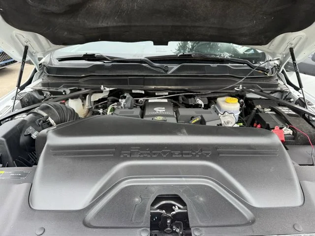 Used 2024 White Ram Big Horn image 25