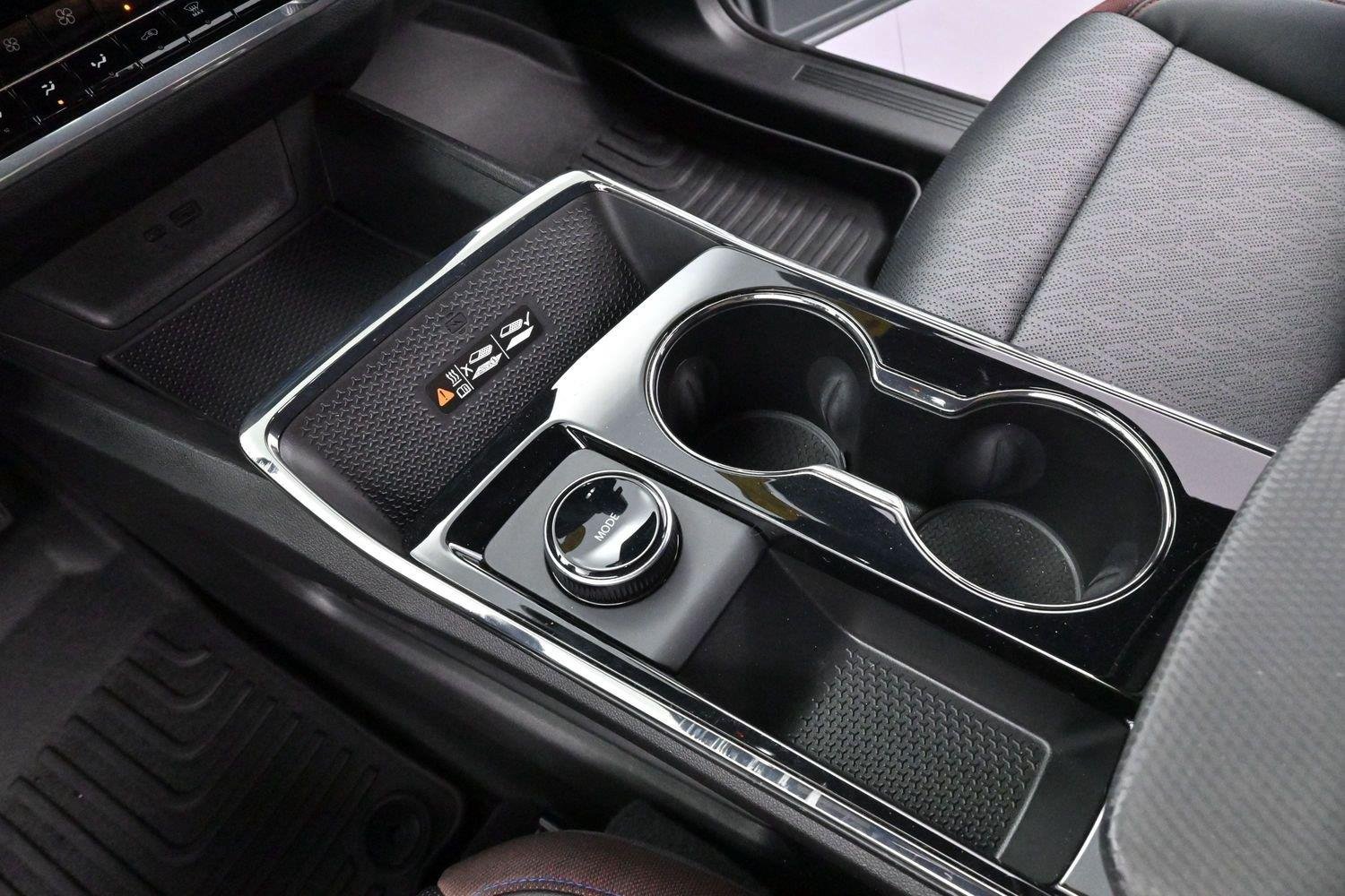 Used 2025 Sterling Gray Metallic Chevrolet FWD RS image 26