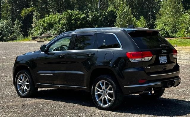 Used 2016 Brilliant Black Crystal Pearlcoat Jeep Summit image 7