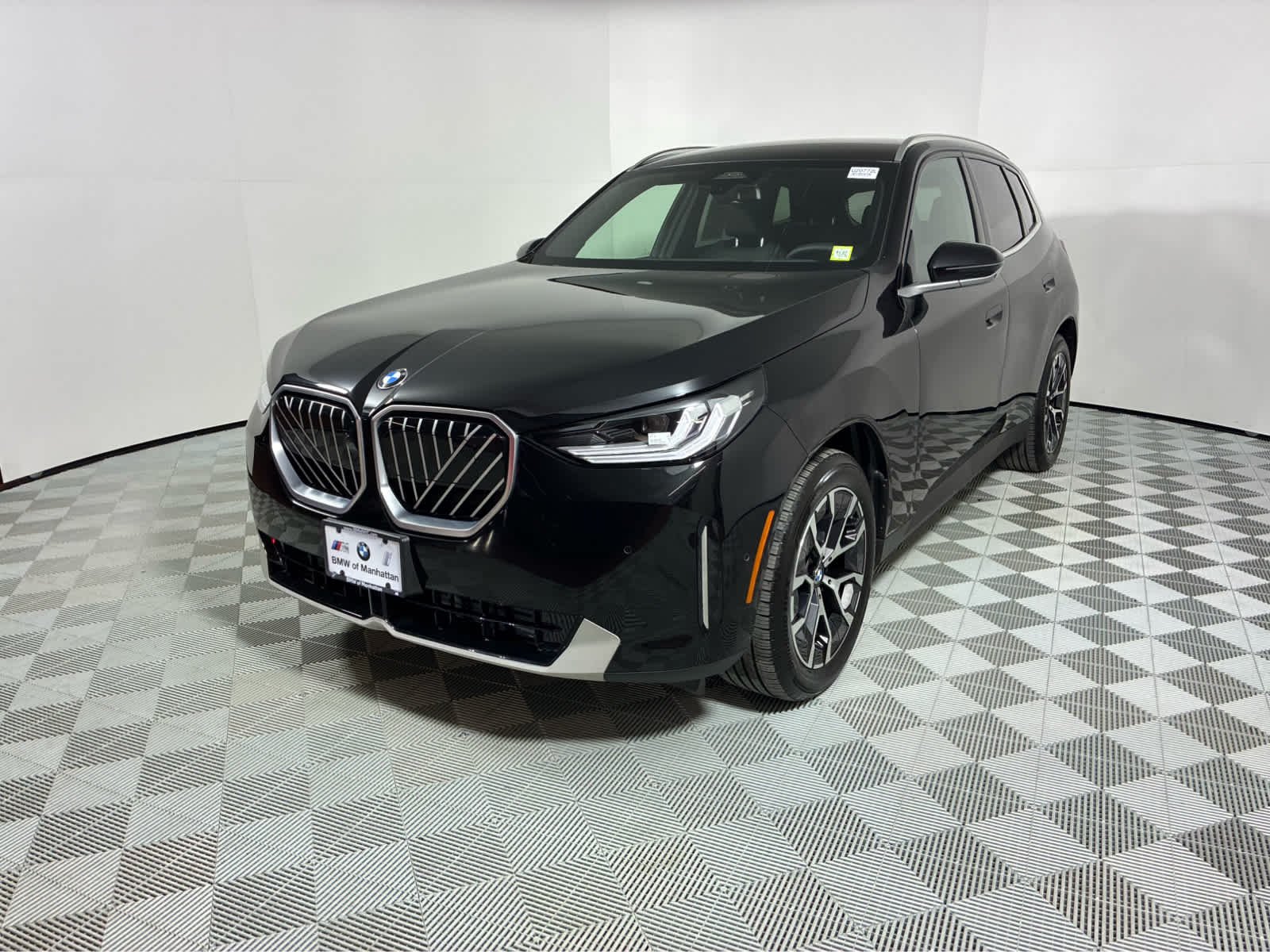 2025 BMW X3 30 XDRIVE's photo