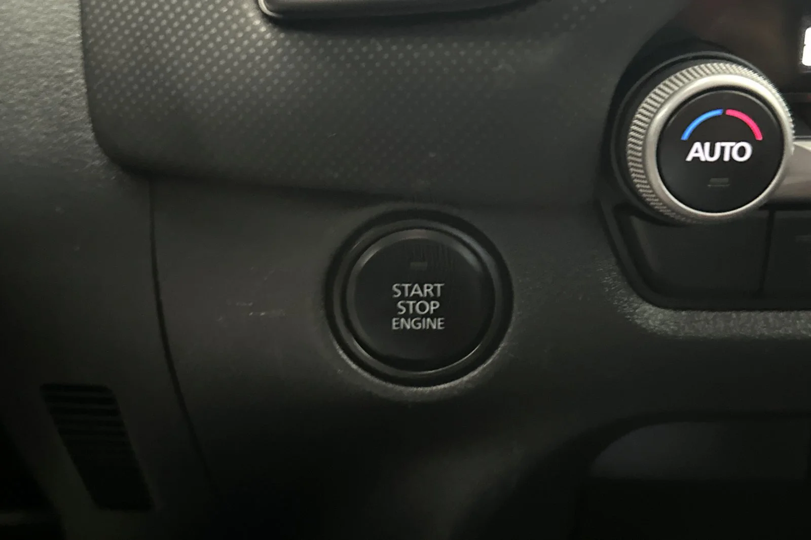 Used 2025 Ingot Blue Metallic Mazda 2.5 S Preferred Package image 22