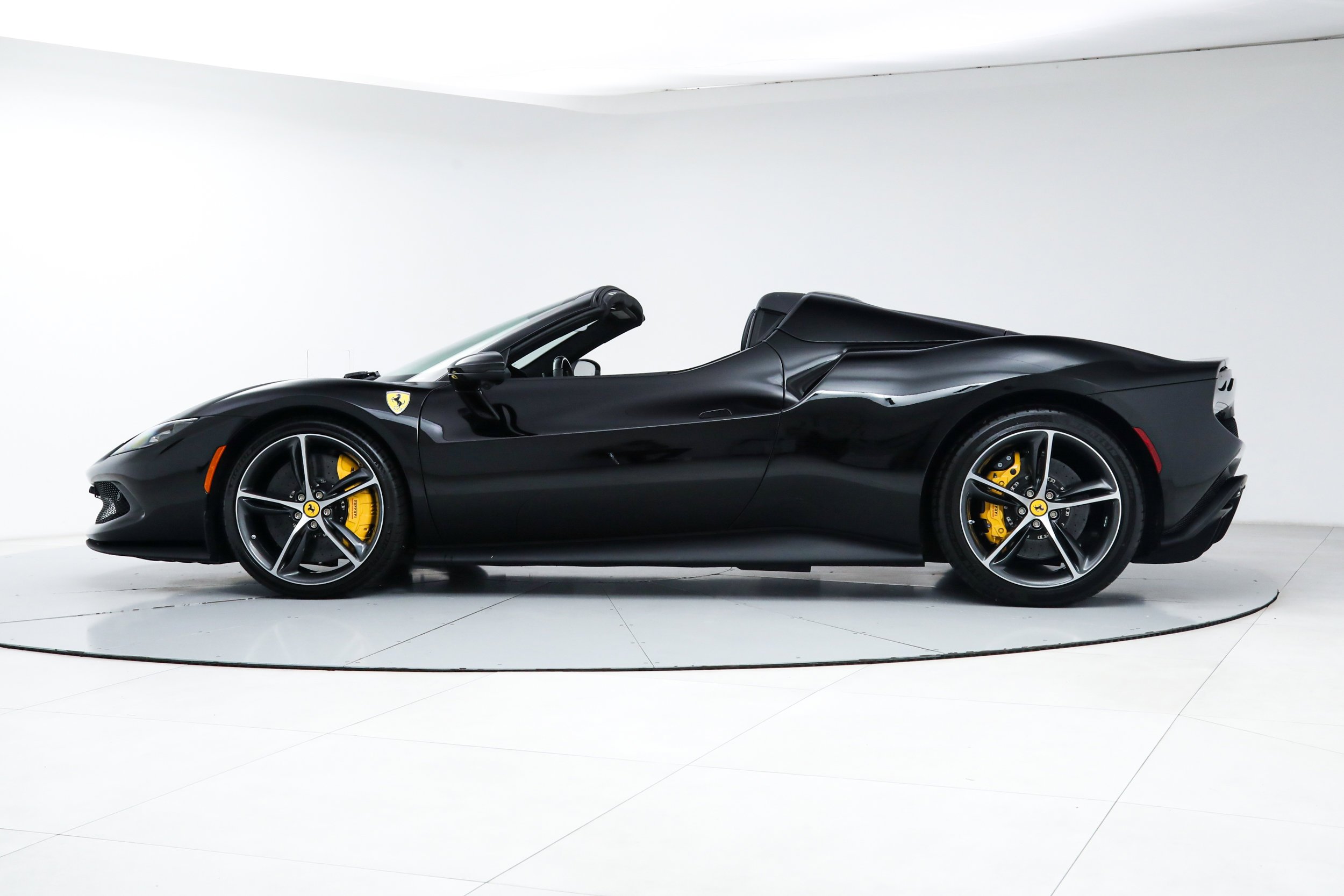 Used 2024 Black Ferrari  image 4