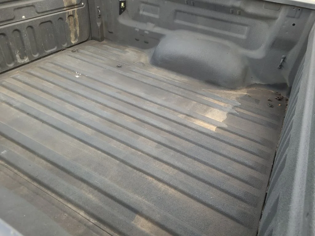Used 2019 Gray Toyota SR5 image 7