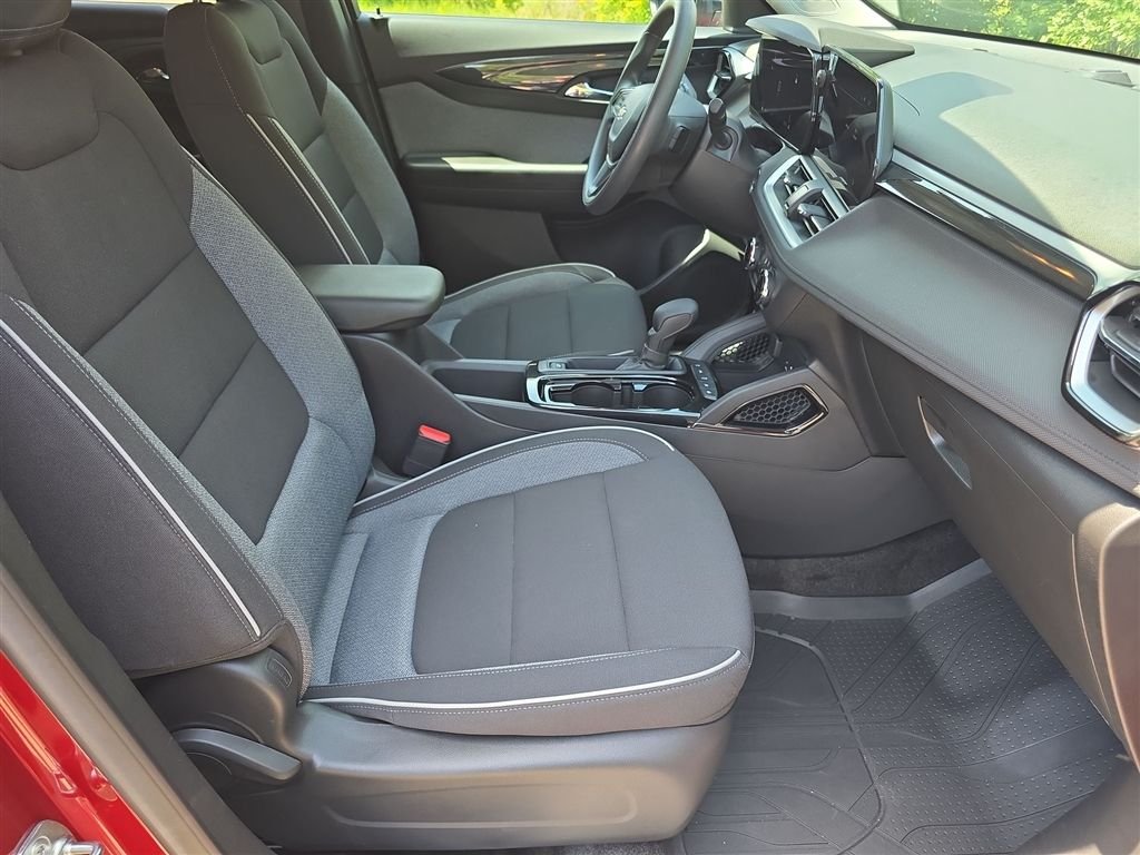 Used 2024 Red Chevrolet LS image 13