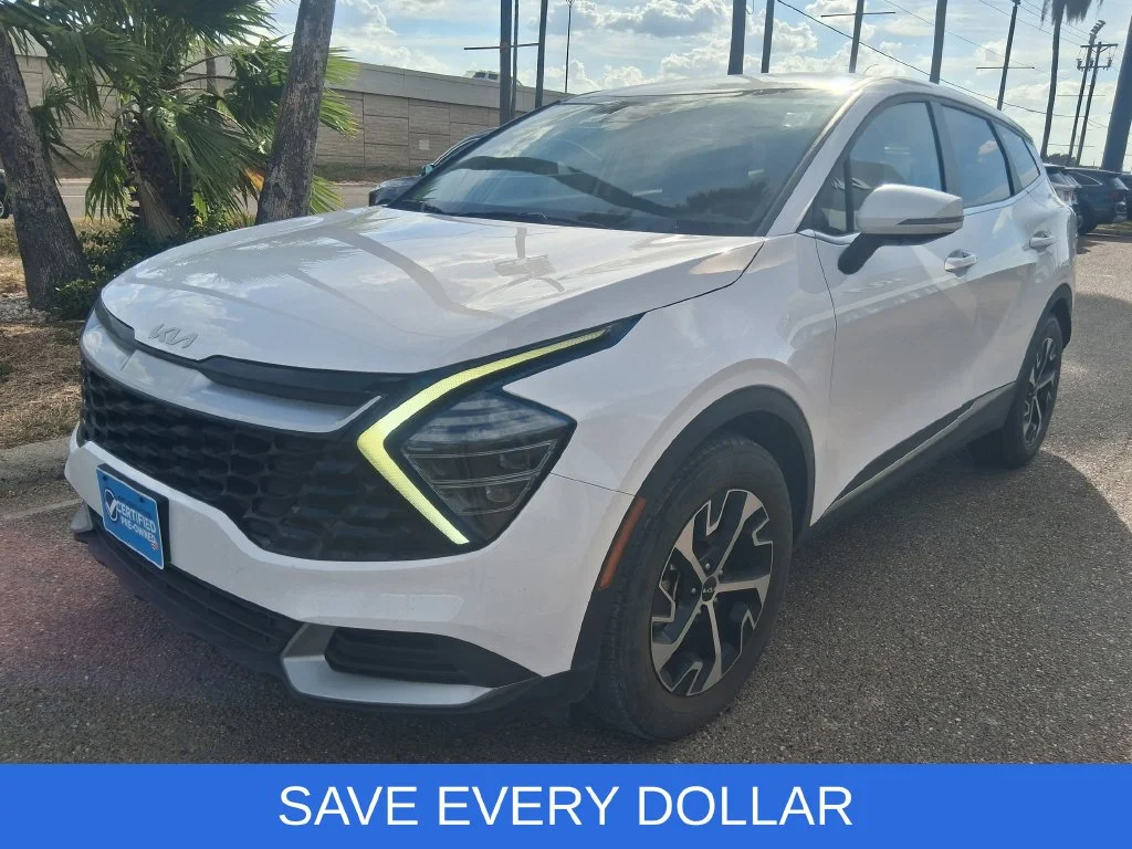 Used 2024 White Kia EX image 3