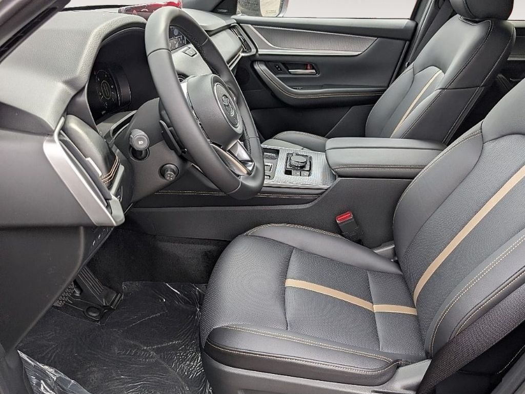 New 2026 Zircon Sand Metallic Mazda 3.3 Turbo S Premium AWD image 25