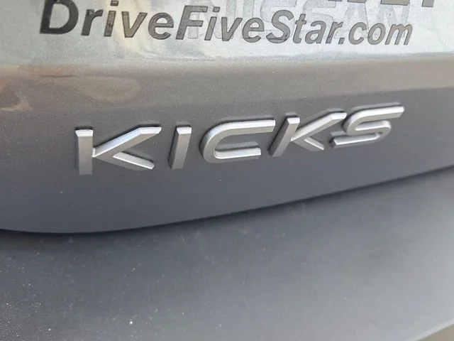 Used 2025 Gray Nissan SR image 11