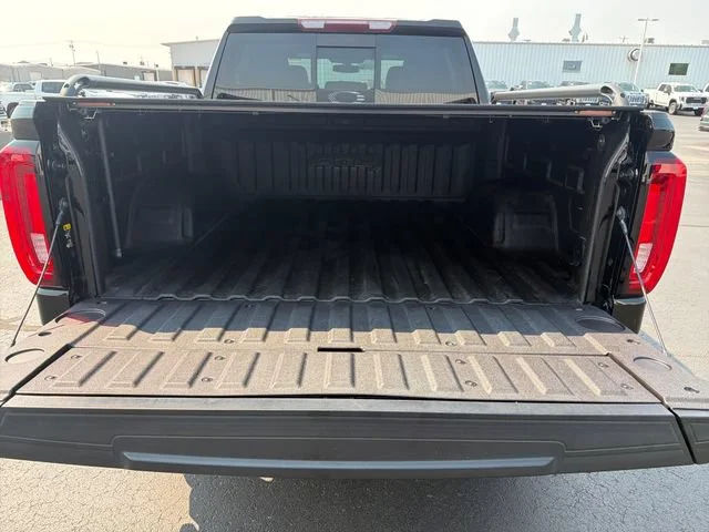 Used 2020 ONYX BLACK GMC AT4 image 24