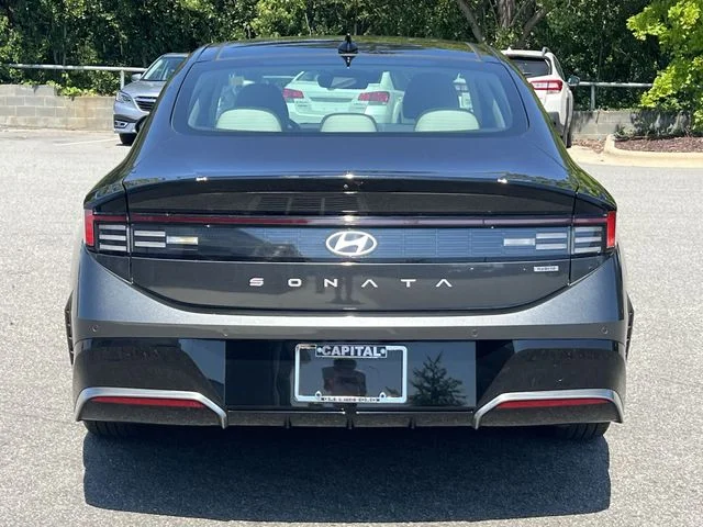 Used 2024 Gray Hyundai Limited image 12
