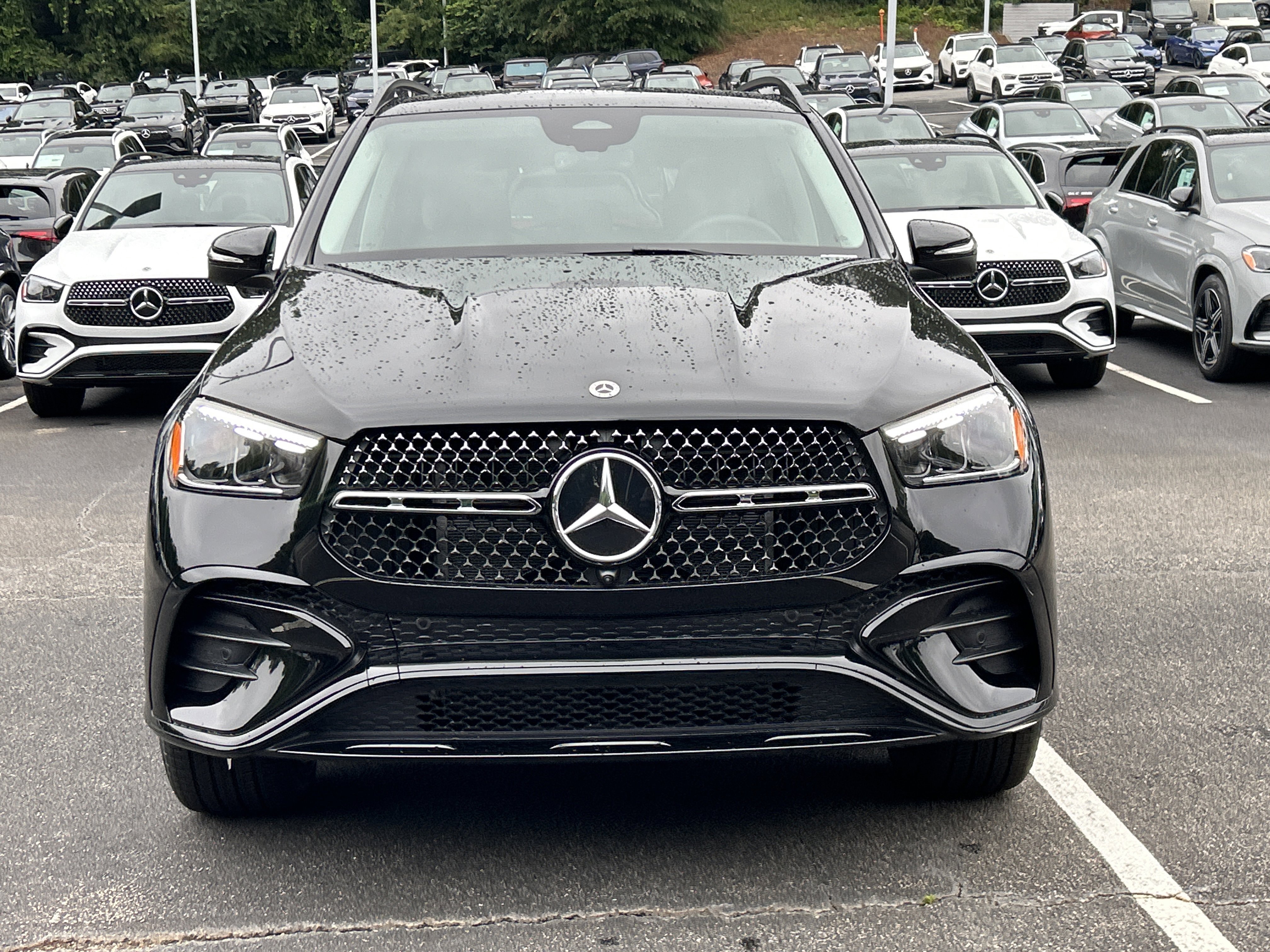 New 2026 Obsidian Black Metallic Mercedes-Benz GLE 350 4MATIC® SUV image 3