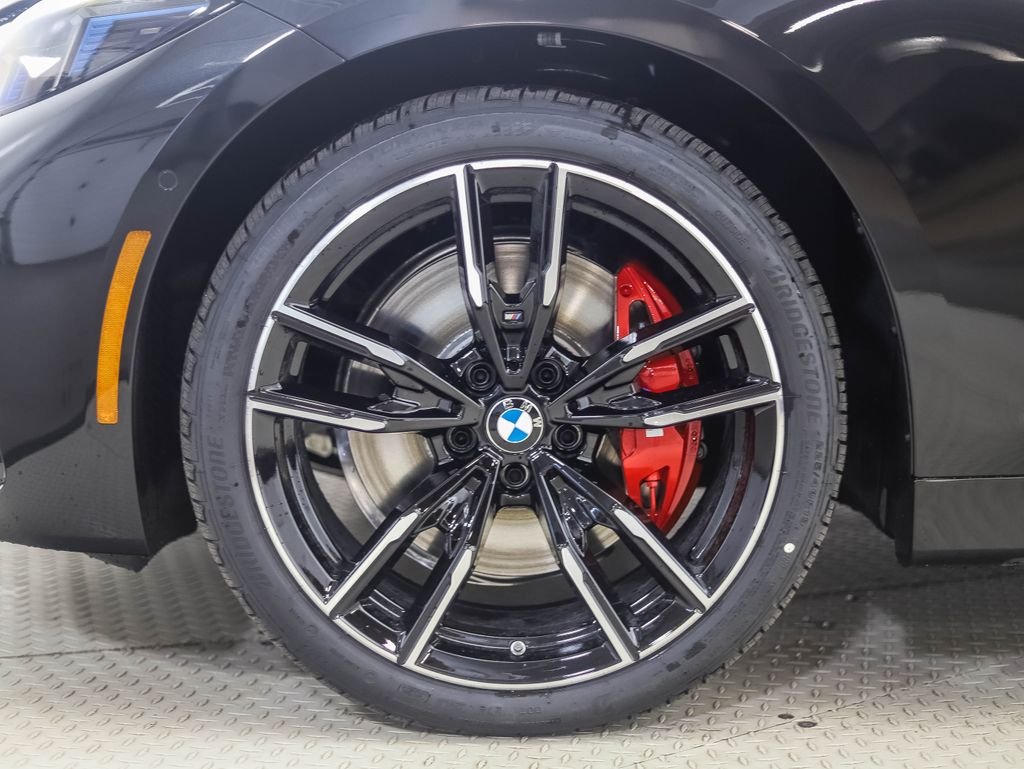 Used 2026 Black Sapphire Metallic BMW M440i xDrive image 2