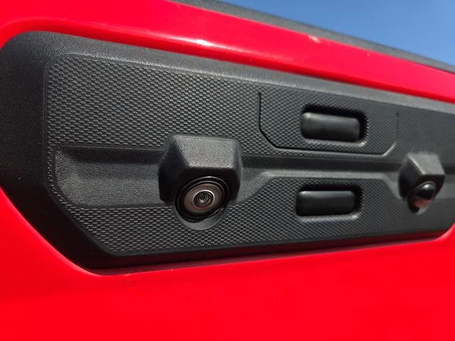 Used 2022 Red GMC SLT image 28