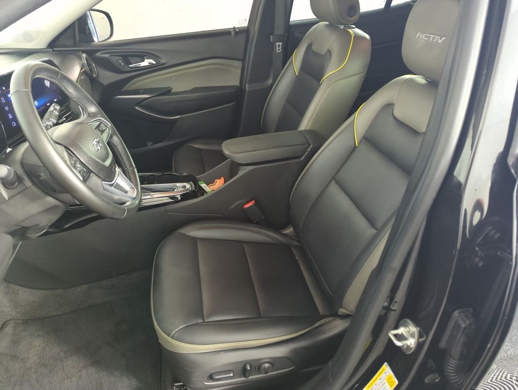 Used 2025 Black Chevrolet ACTIV image 12