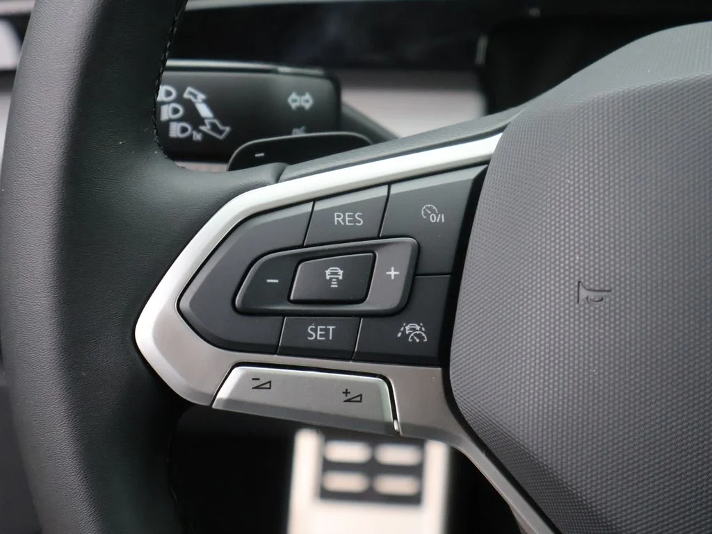 New 2026 Black Volkswagen 2.0T Peak Edition image 29