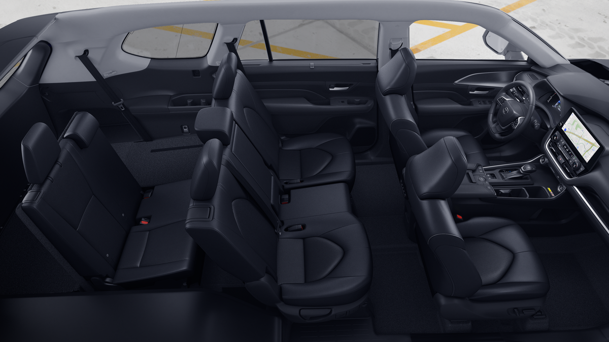 New 2026 Wind Chill Pearl Toyota XLE image 22