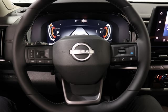 New 2026 Black Nissan Platinum image 23