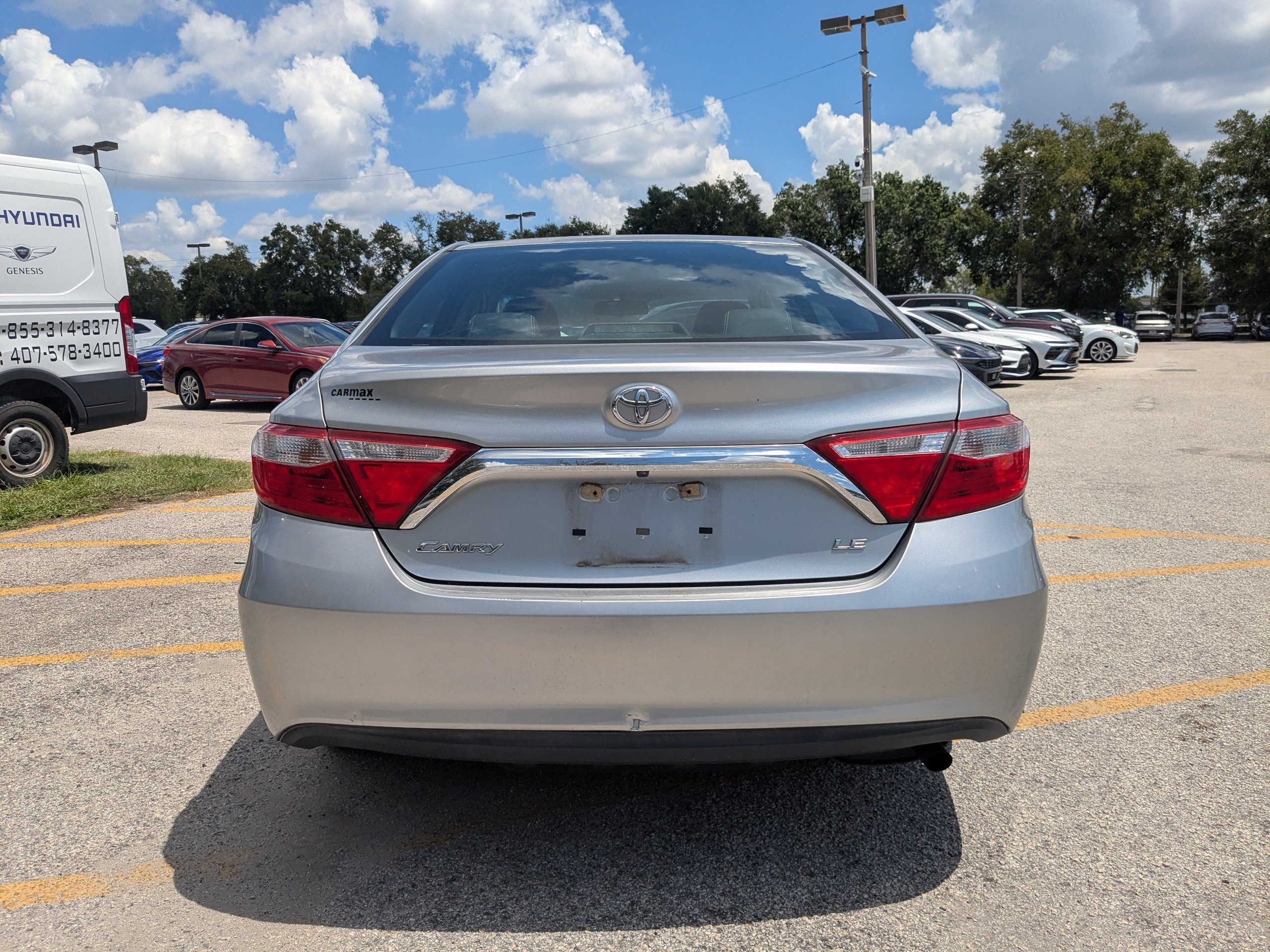 2015 Toyota Camry LE - Photo 6