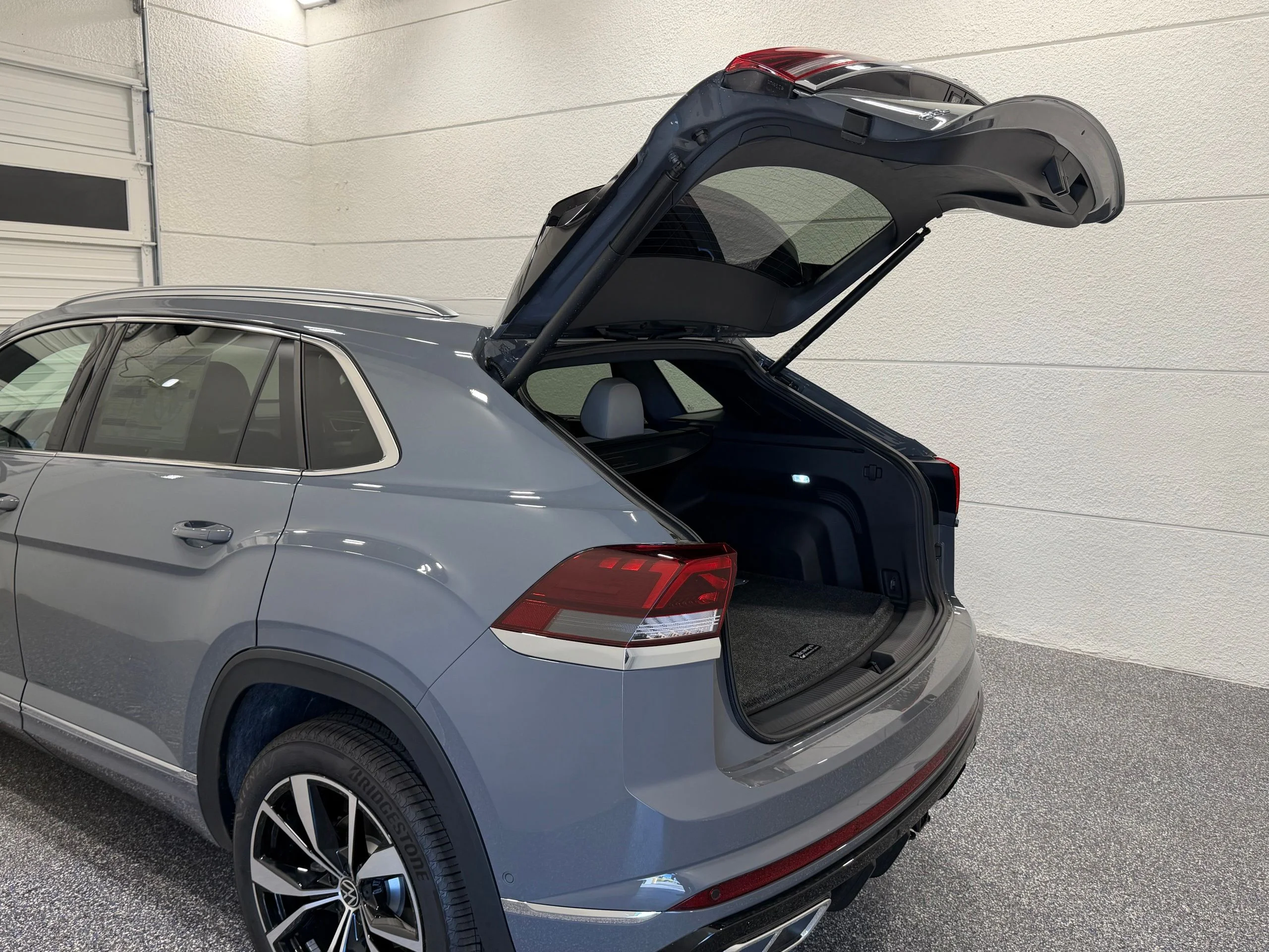 New 2026 Gray Volkswagen 2.0T SEL Premium R-Line image 25
