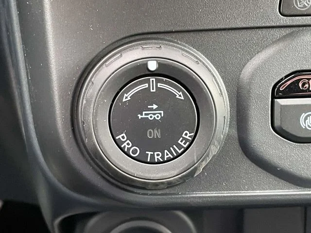 New 2026 Azure Gray Metallic Tri-Coat Ford Tremor® image 28