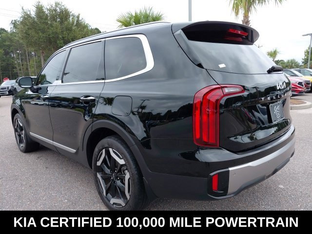 Used 2025 Black Kia S image 7