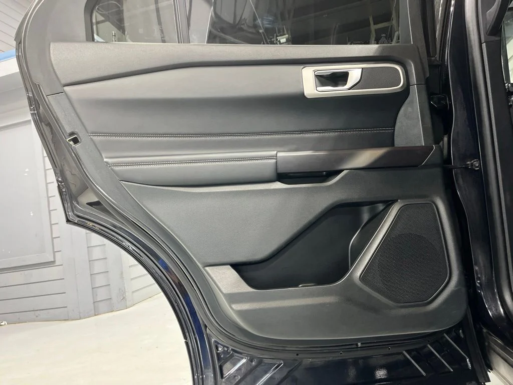 Used 2020 Black Metallic Ford XLT image 29