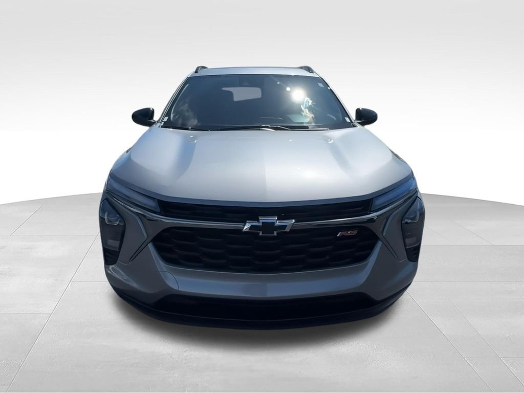 Used 2025 Gray Chevrolet 2RS image 3