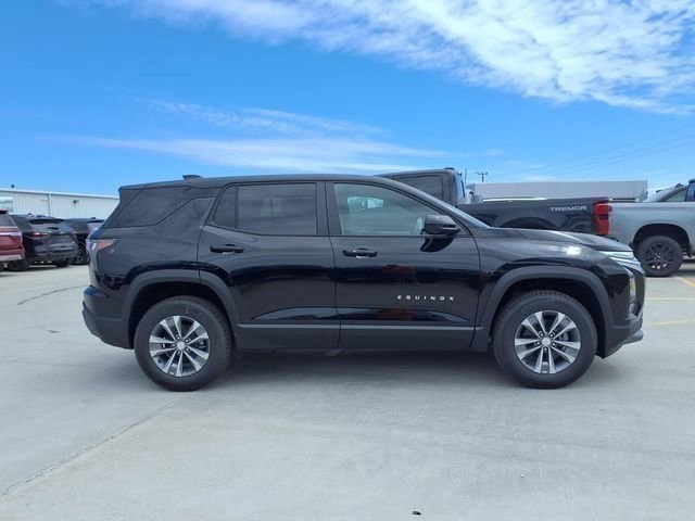 New 2026 Mosaic Black Metallic Chevrolet LT image 2