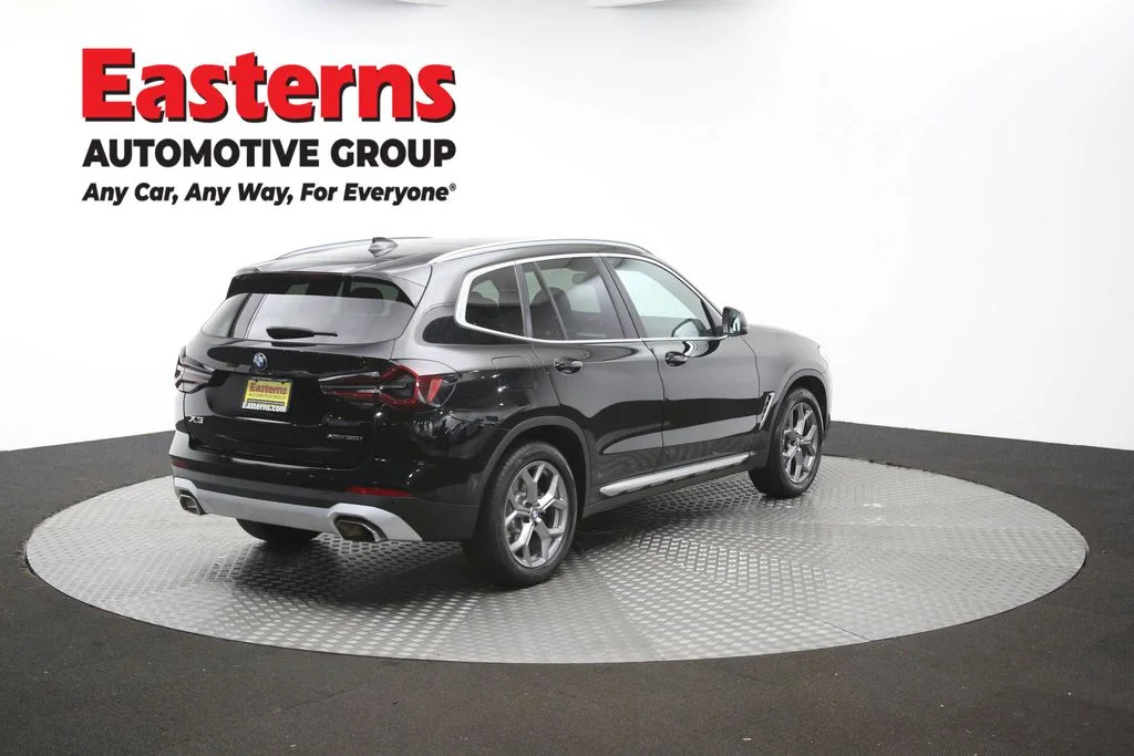 Used 2024 Black BMW xDrive30i image 45