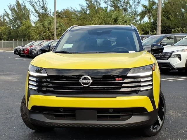 New 2026 Yuzu Yellow Metallic / Super Black Two-tone Nissan SR image 2